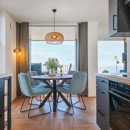 Belteck - Exklusive Mit 2 Schlafzimmern Und Meerblick Apartment