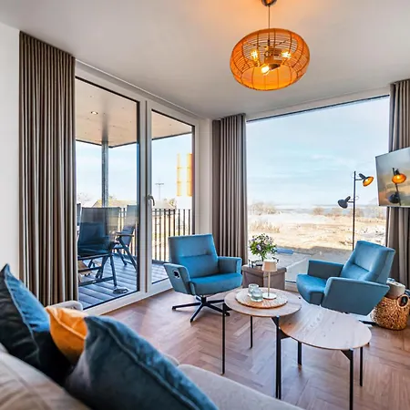 Belteck - Exklusive Mit 2 Schlafzimmern Und Meerblick *